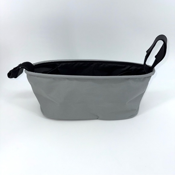 3 Sprouts Gray and Green Raccoon Stroller Organizer - Picture 5 of 6